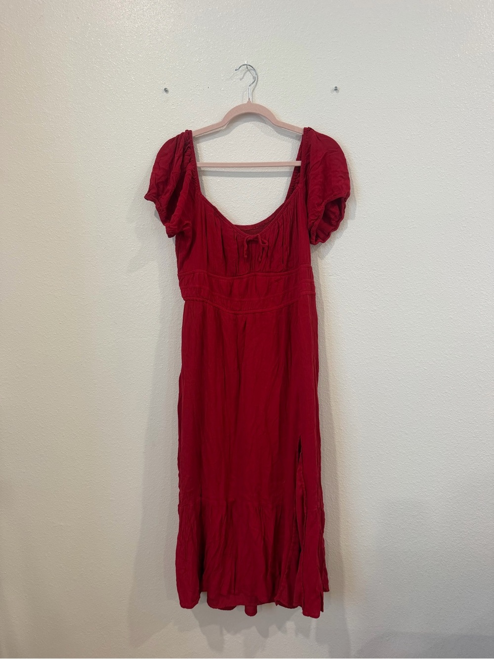 Hollister Channeled Midi Dress - Picture 2 of 2